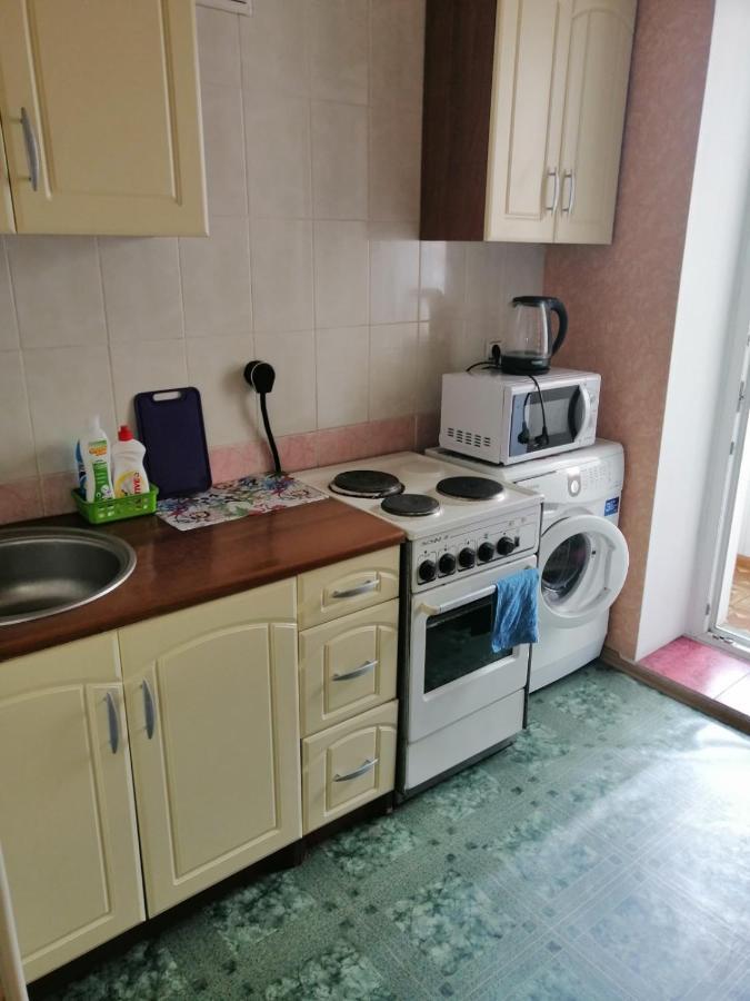 Апартаменты На Победы 25 Krementsjoek Buitenkant foto