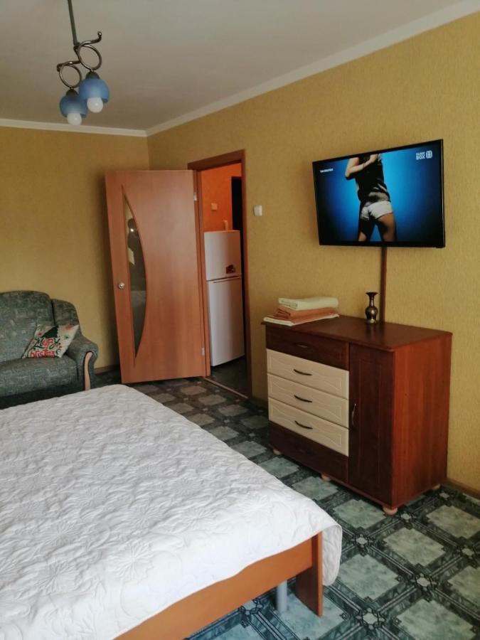 Апартаменты На Победы 25 Krementsjoek Buitenkant foto