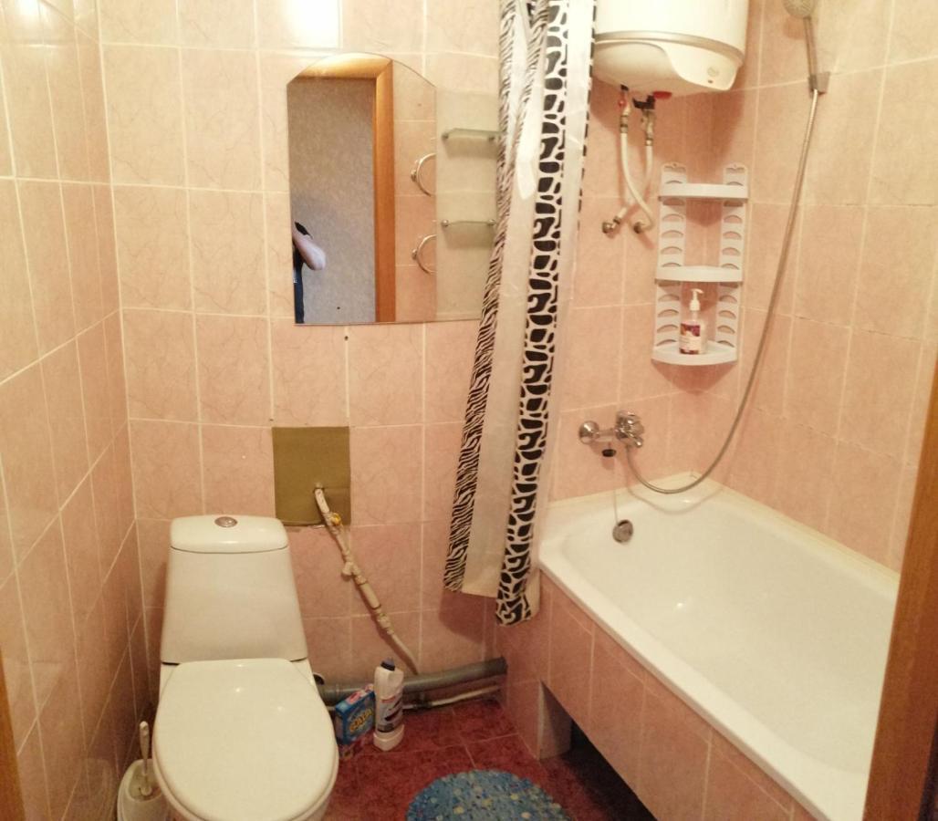 Апартаменты На Победы 25 Krementsjoek Buitenkant foto