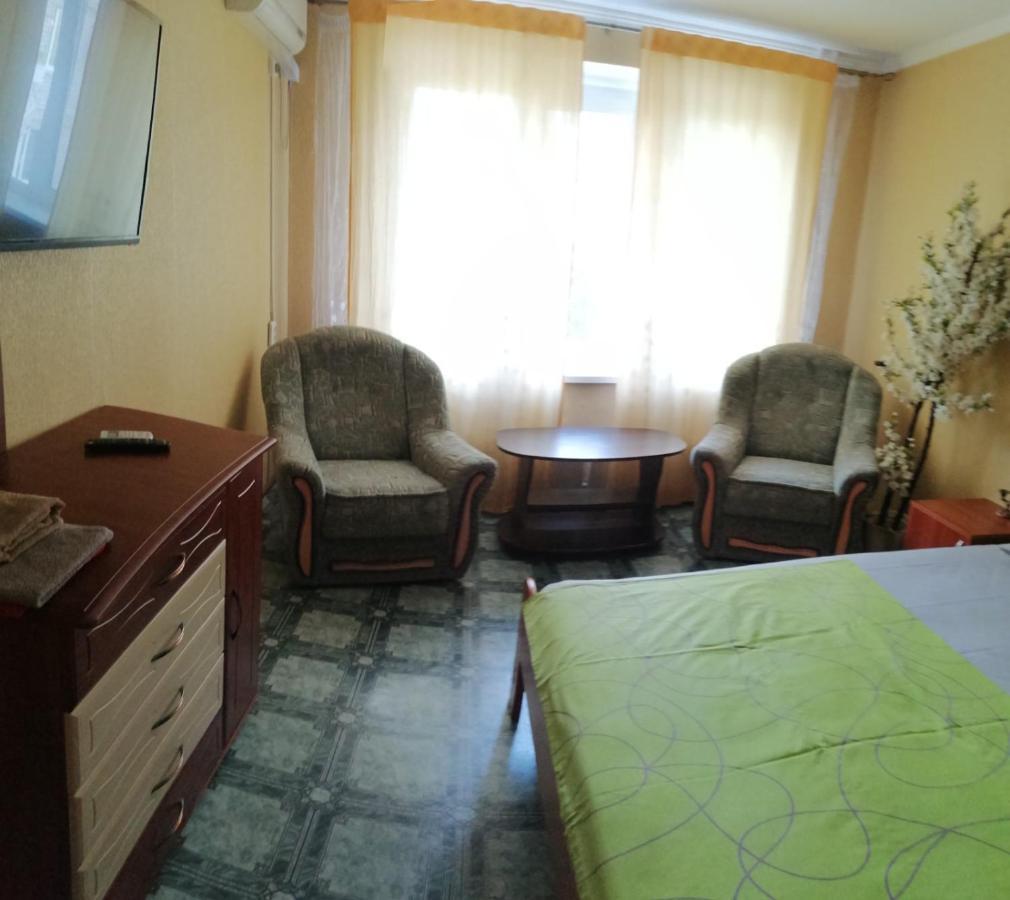 Апартаменты На Победы 25 Krementsjoek Buitenkant foto